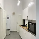 Oasis Budapest