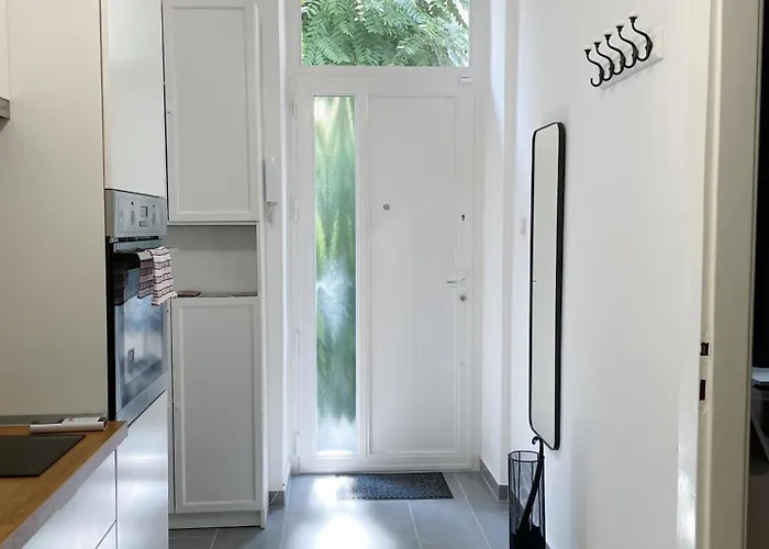 Apartment Oasis